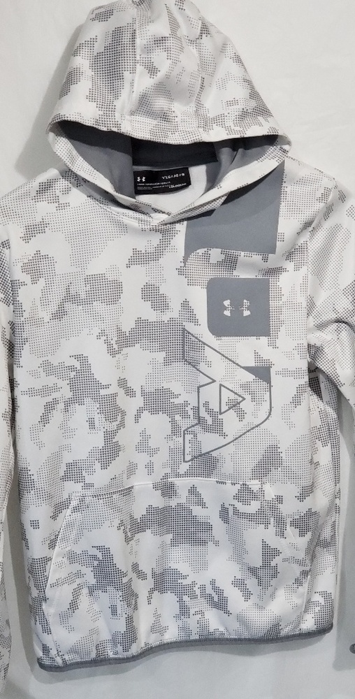 Under Armour Hoodie Youth Sz- Loose LG